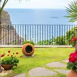 بيت للعطل Zeza's Garden *