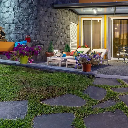 Σπίτι διακοπών Zeza's Garden *
