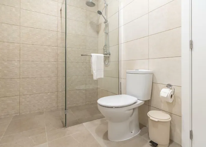 Ferienhaus Zeza´s Garden Calheta (Madeira)