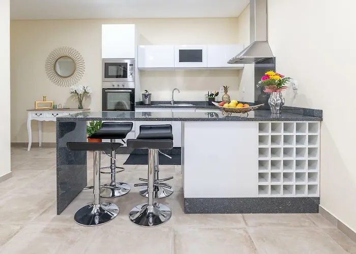 Zeza´s Garden * Calheta (Madeira)