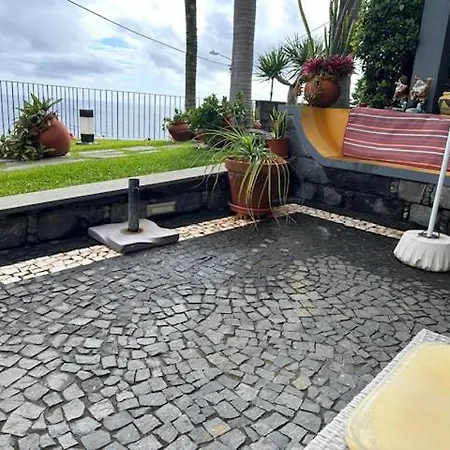 Zeza´s Garden * Calheta (Madeira)