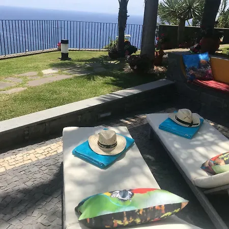 Zeza's Garden Tatil Evi *