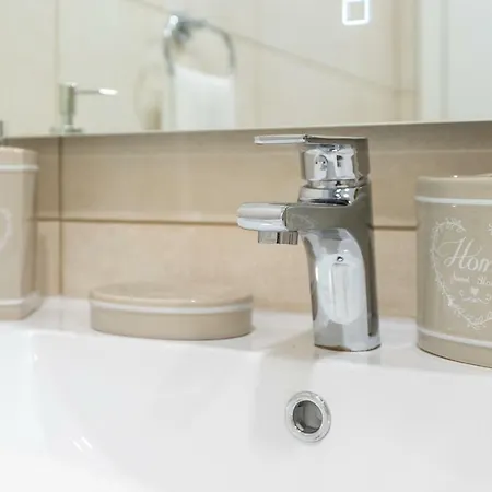 Feriehus Zeza's Garden *