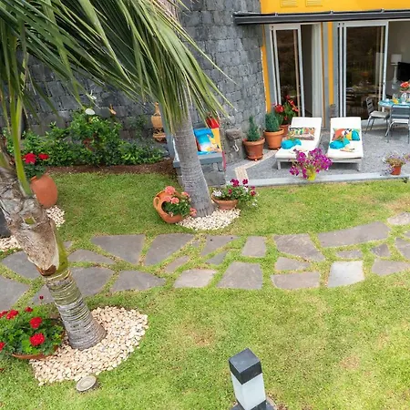 Ferienhaus Zeza´s Garden *