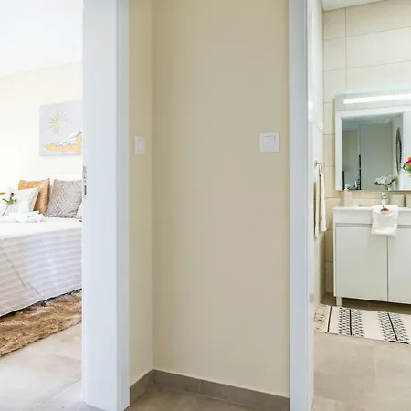 Zeza's Garden Tatil Evi Calheta (Madeira)